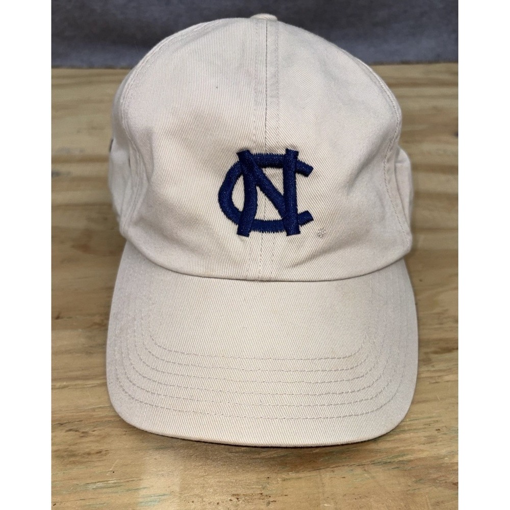 Nike Team UNC North Carolina Tarheels Baseball Cap Beige Navy Embroidered